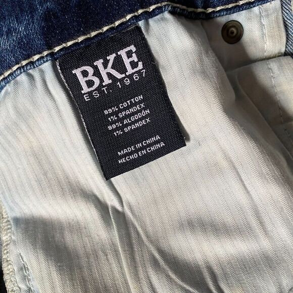 BKE Buckle‎ Jeans Mens 32x30 Alec Blue Straight Leg Embroidered Stretch Comfort - Picture 3 of 12